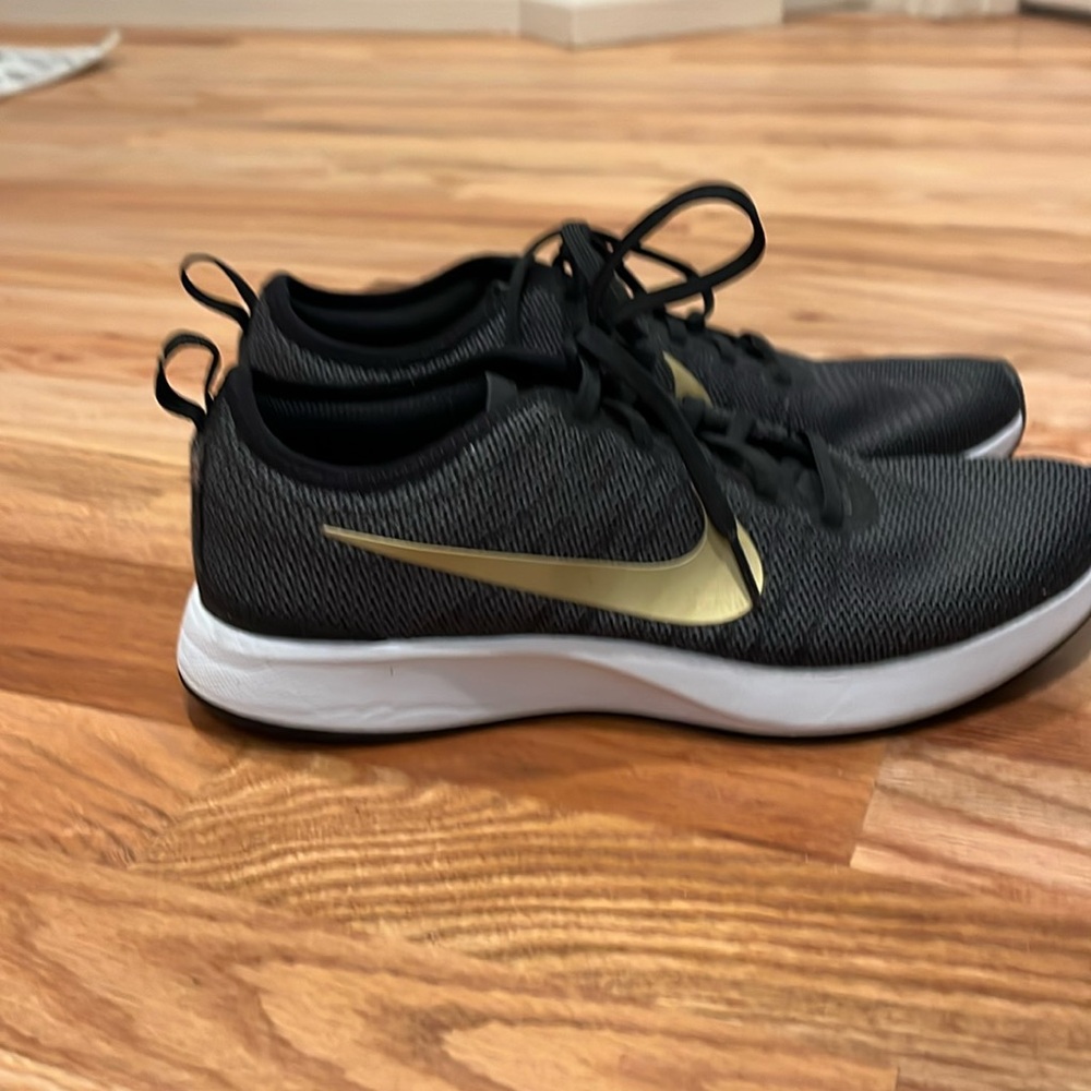 Nike Dualtone Racers Size 9